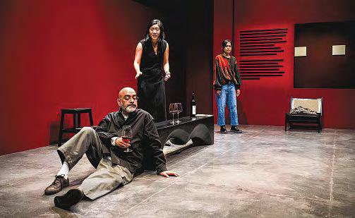 Statement Piece a funny and nuanced take on artists' ethical and moral challenges