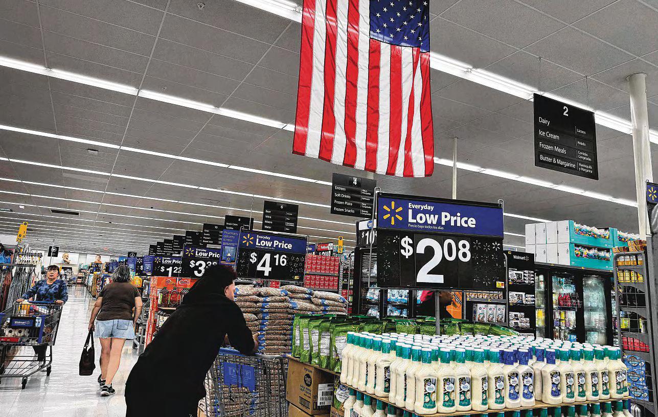 US firms, including Walmart, warn that the trade war chaos is hurting demand