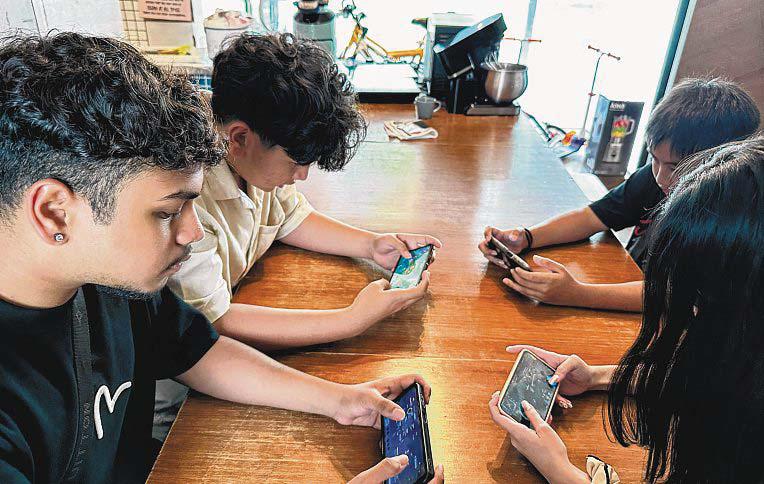 Social workers engage reclusive youth via digital platforms, games