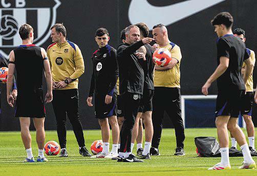 Post-Messi Barca on brink of return to elite with Flick