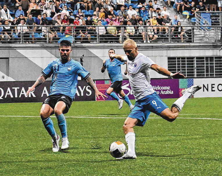 Gripes Over Final Venue