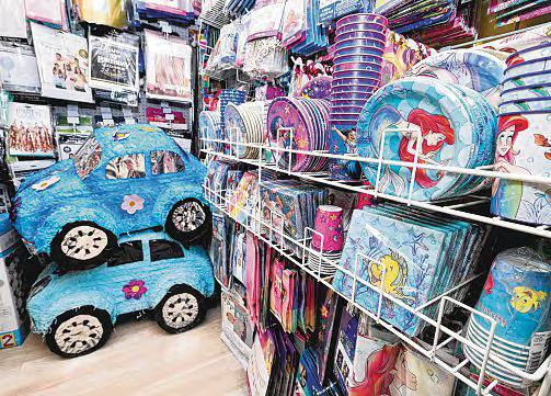 China-made goods for US now stuck in warehouses amid Trump's tariff hike