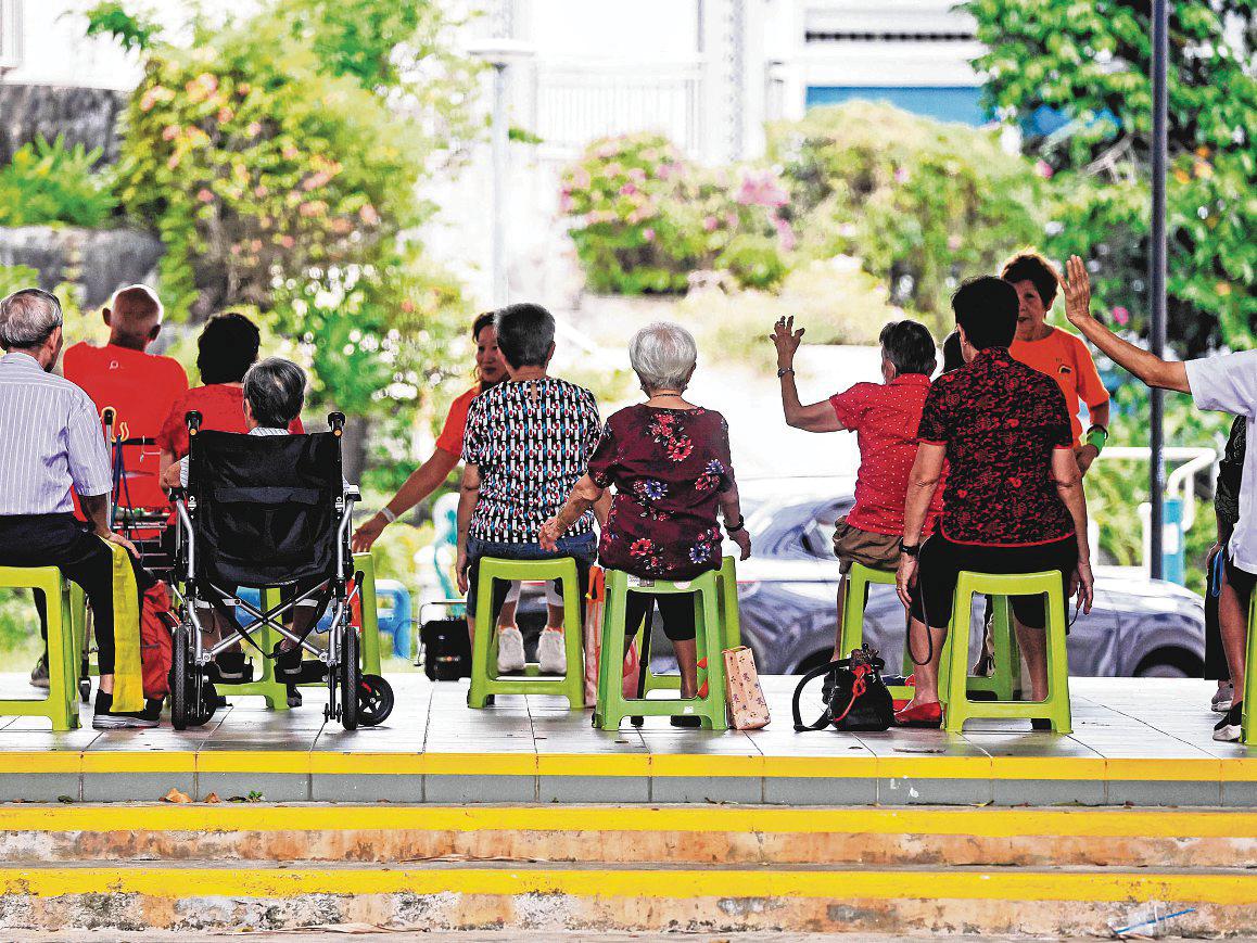 Seniors Are Taking the Kampung Spirit Beyond the Neighbourhood