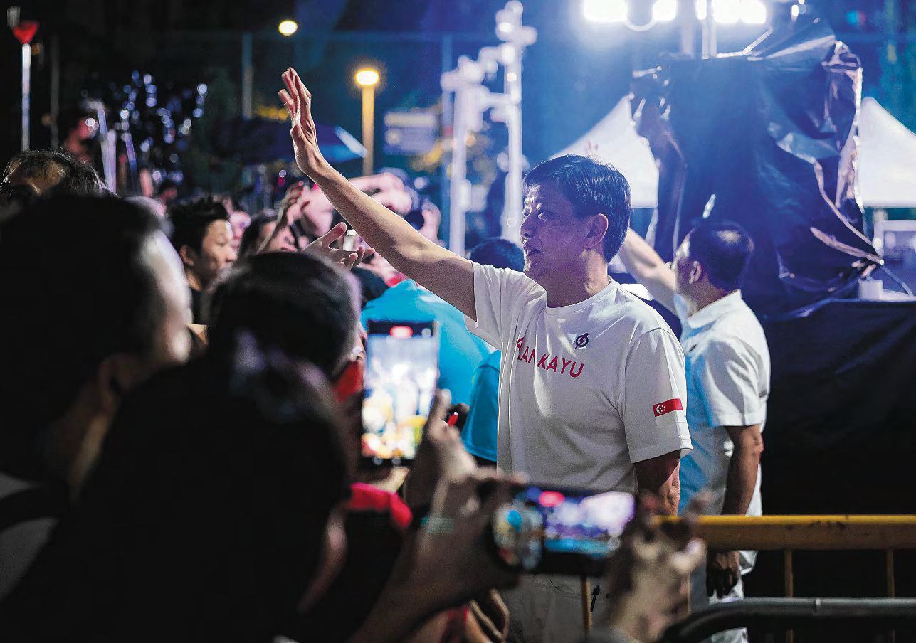 Stand up and reject racial, religious identity politics; uphold multiracial unity, says SM Lee