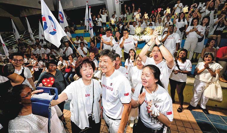 Ng Chee Meng beats Andre Low in fierce contest