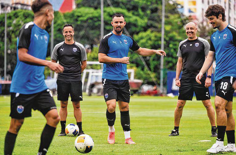 Sailors Are A Smelting Pot Of Gold