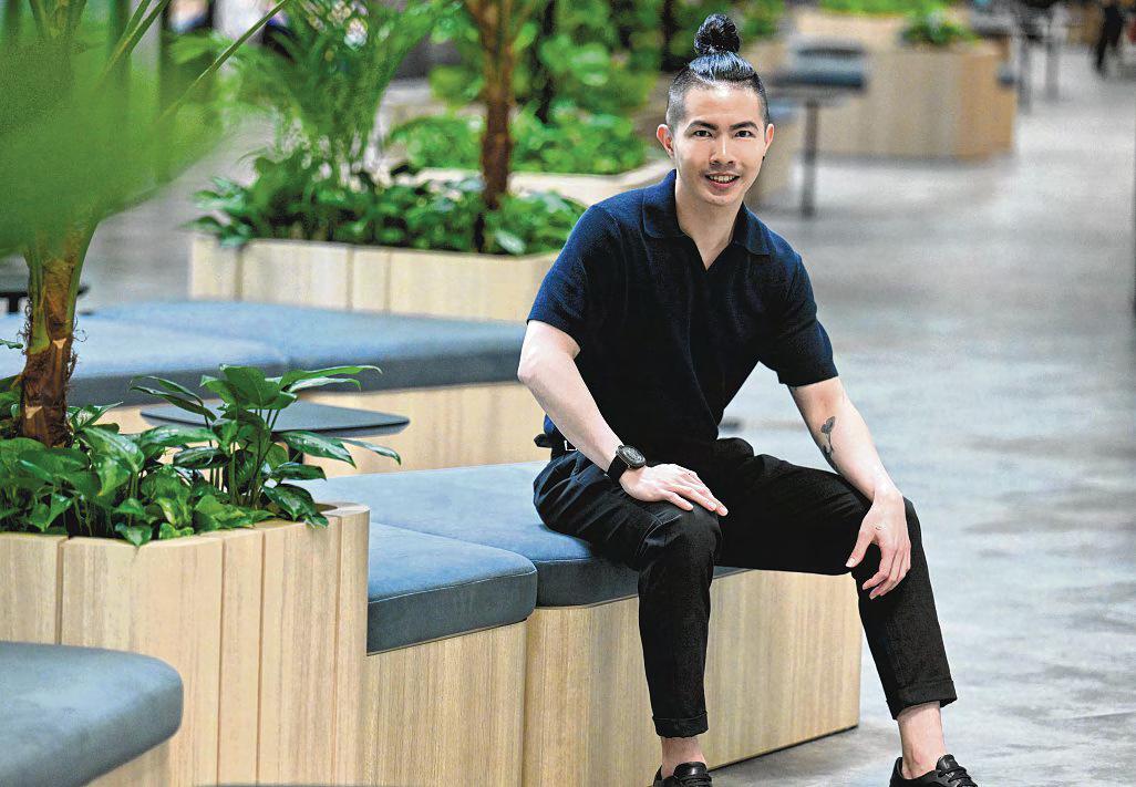 Venture builder ran a thriving business selling stationery to schoolmates