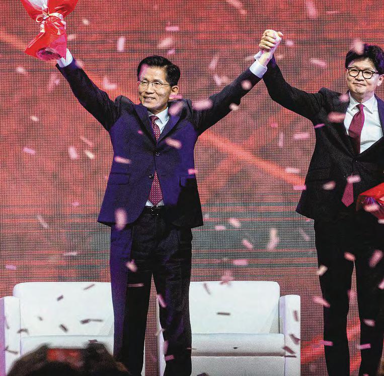 Presidential campaigning kicks off in South Korea