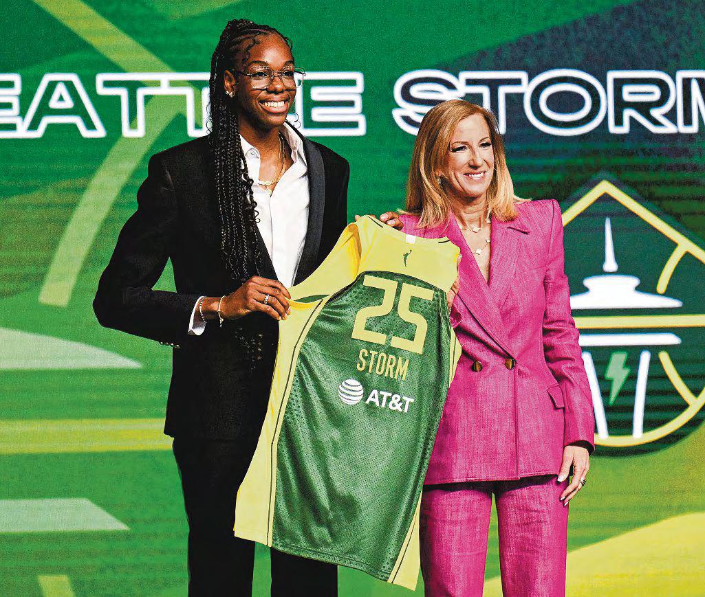 Malonga set to dominate WNBA with her dunks