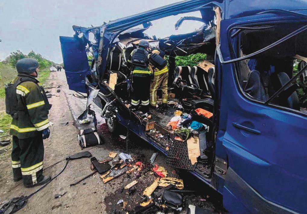 Zelensky Urges Tougher Sanctions After Russian Drone Kills 9