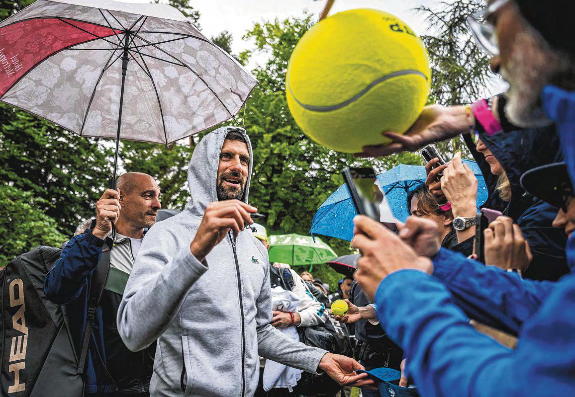 Comfortable Djokovic 'not in need of a coach'