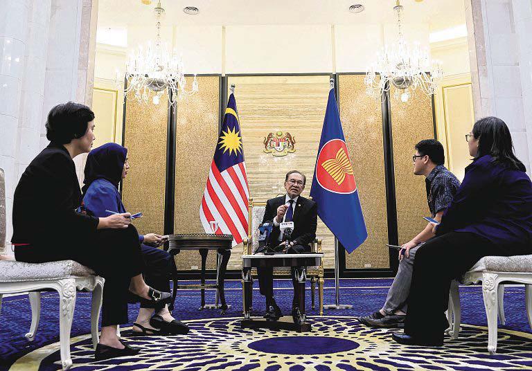 Malaysia's PM Anwar bullish on Asean grid and Myanmar conflict