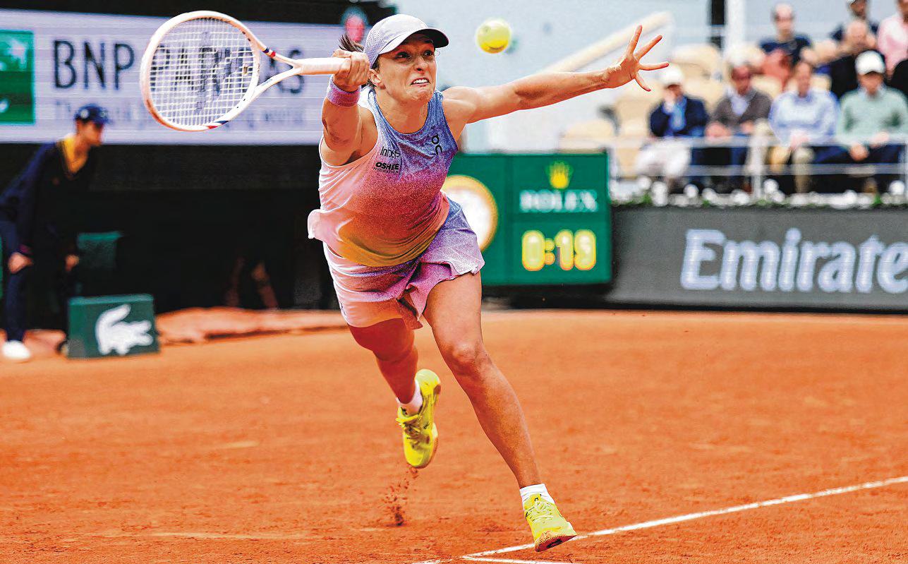 No. 5 Swiatek Off To No. 5 Bid