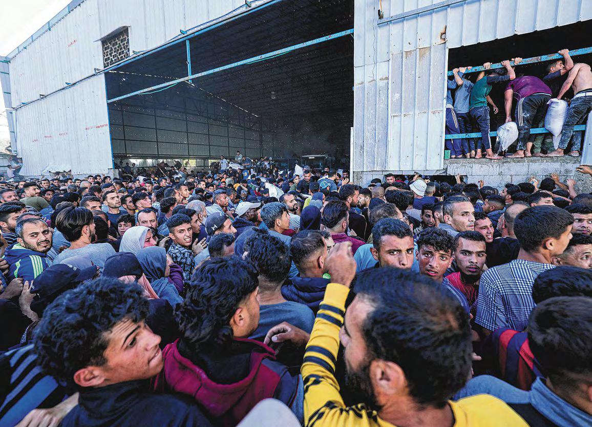 44 Killed in Israel Attacks in Gaza, After Food Warehouse Looted