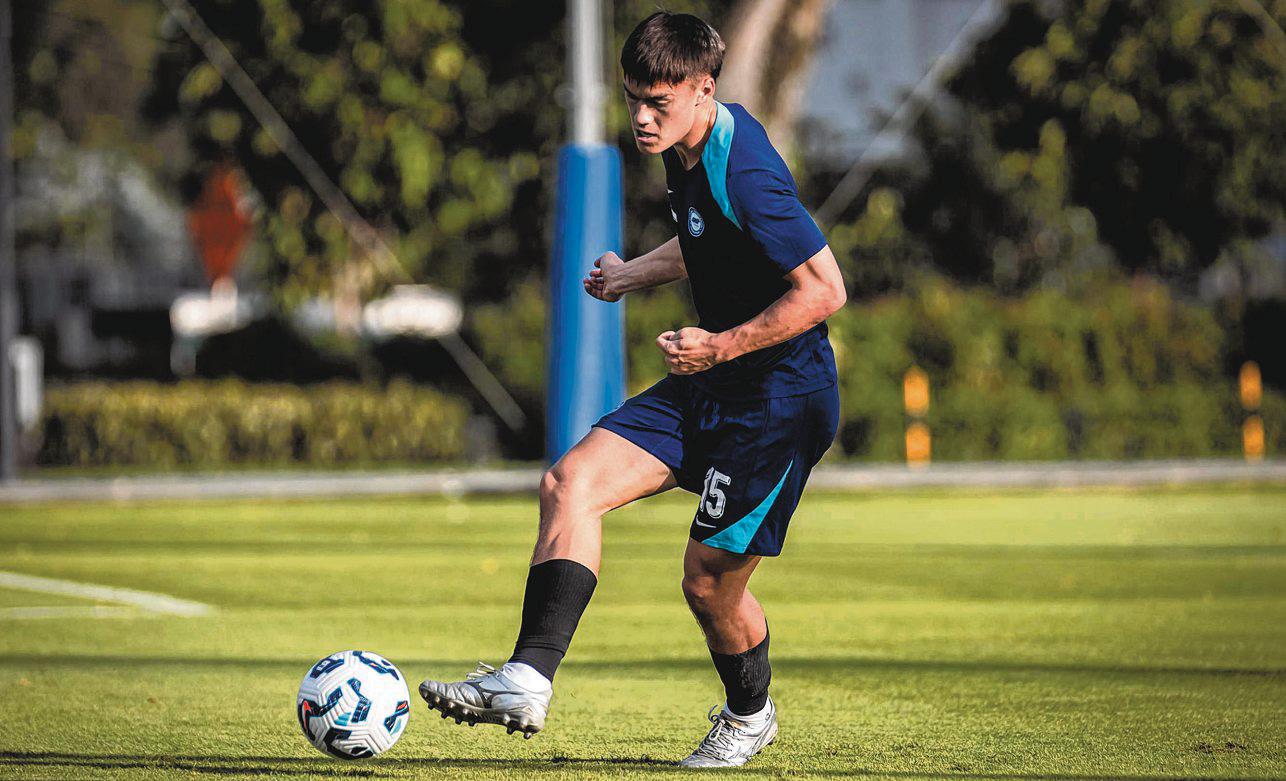 Stewart Soldiers On Amid Club Turmoil