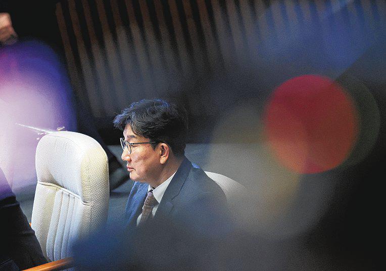 South Korean Conservatives Looking for Rebirth After Election Loss