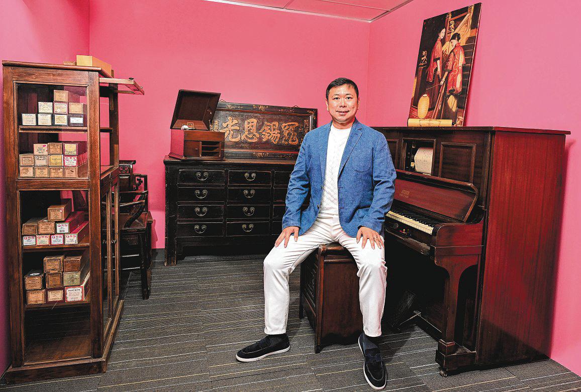 Logistics firm CEO moved by tangible assets like gold and antiques