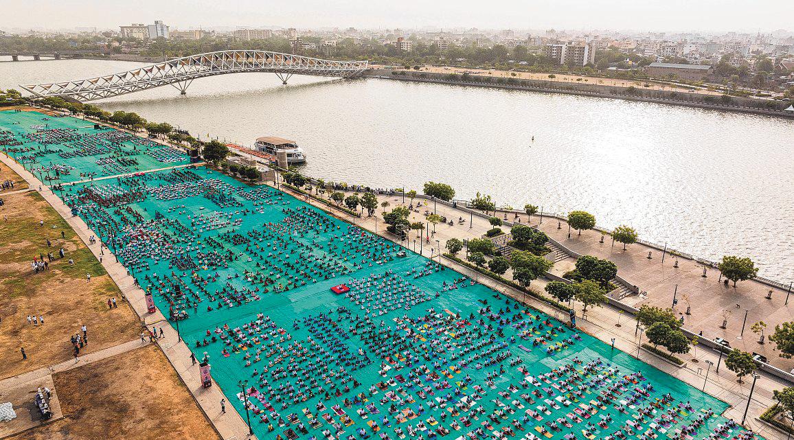 Indian cities keen to develop riverfronts but bogged down by polluted rivers