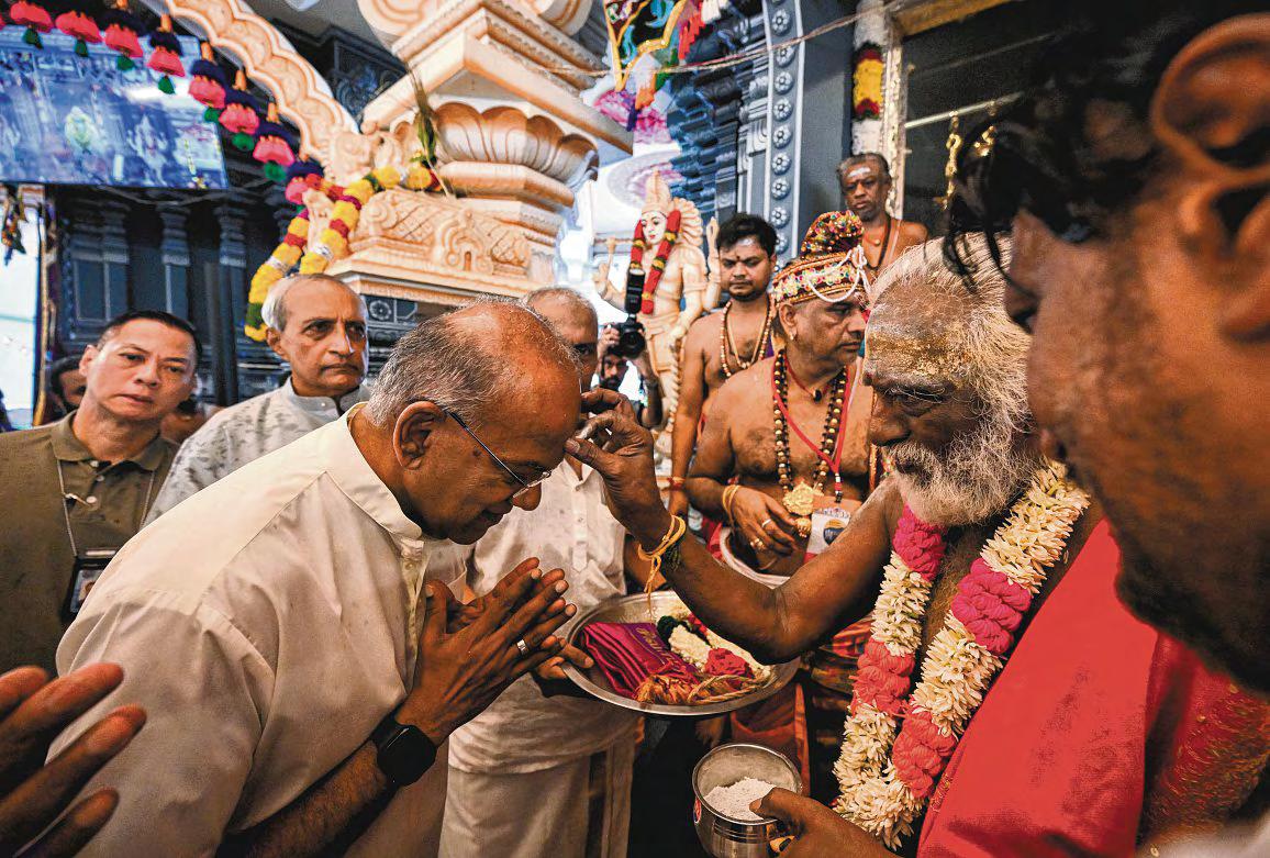 Over 20,000 attend consecration of one of S'pore's oldest Hindu temples