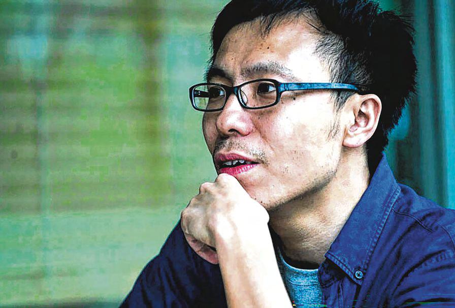 Go on a ride with Shuang Xuetao