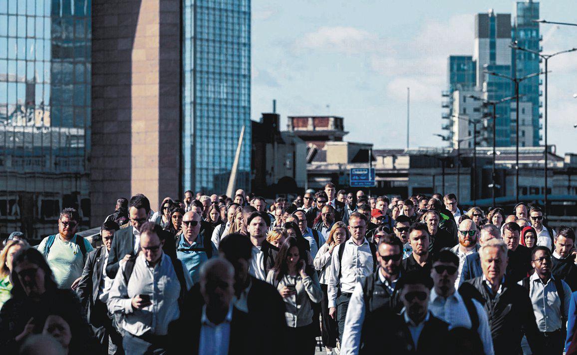 Labour data collection: Switch to online polls throws up new problems