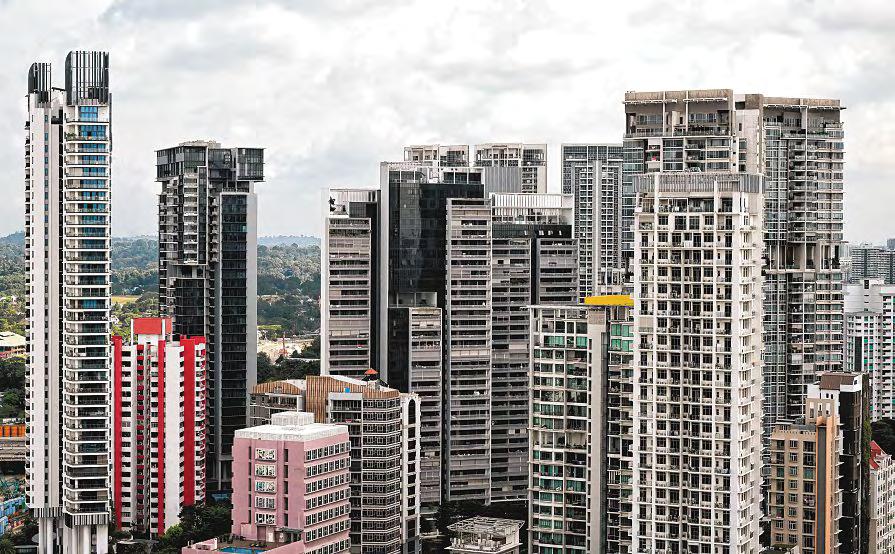 New Private Home Sales Fall in May Amid Lack of New Launches