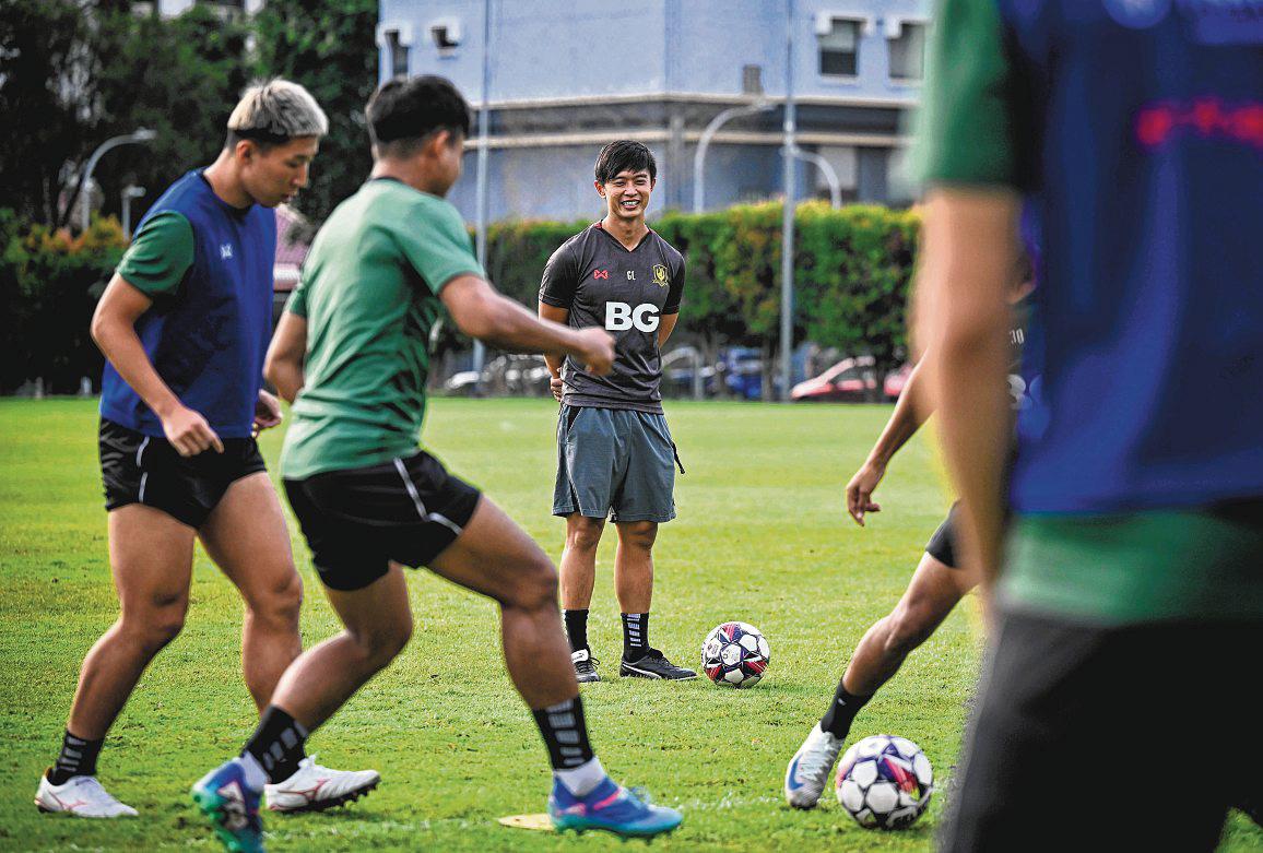 Lee leaves Tampines, with Akbar in talks to return