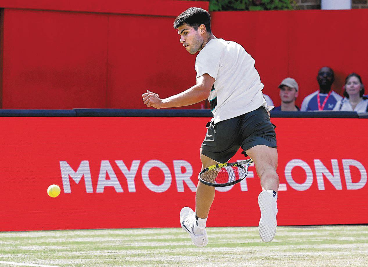 Alcaraz Feels Great on Grass