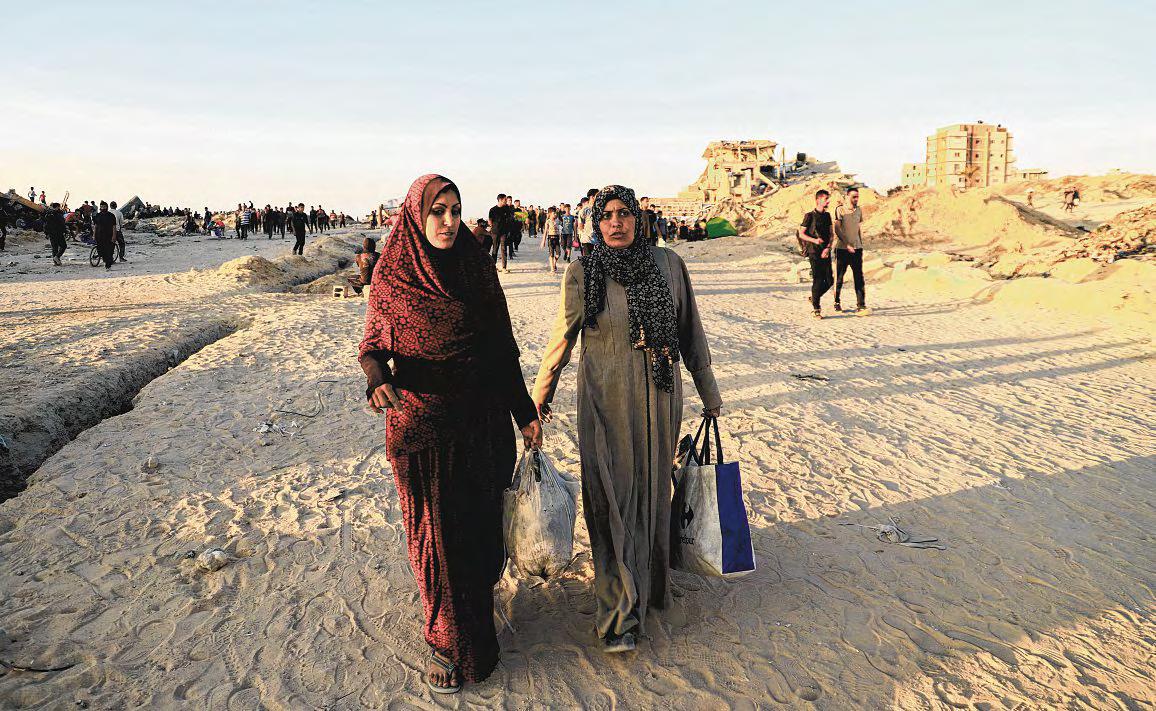Gazans Make Life-Risking Journeys to Seek Food for Their Families