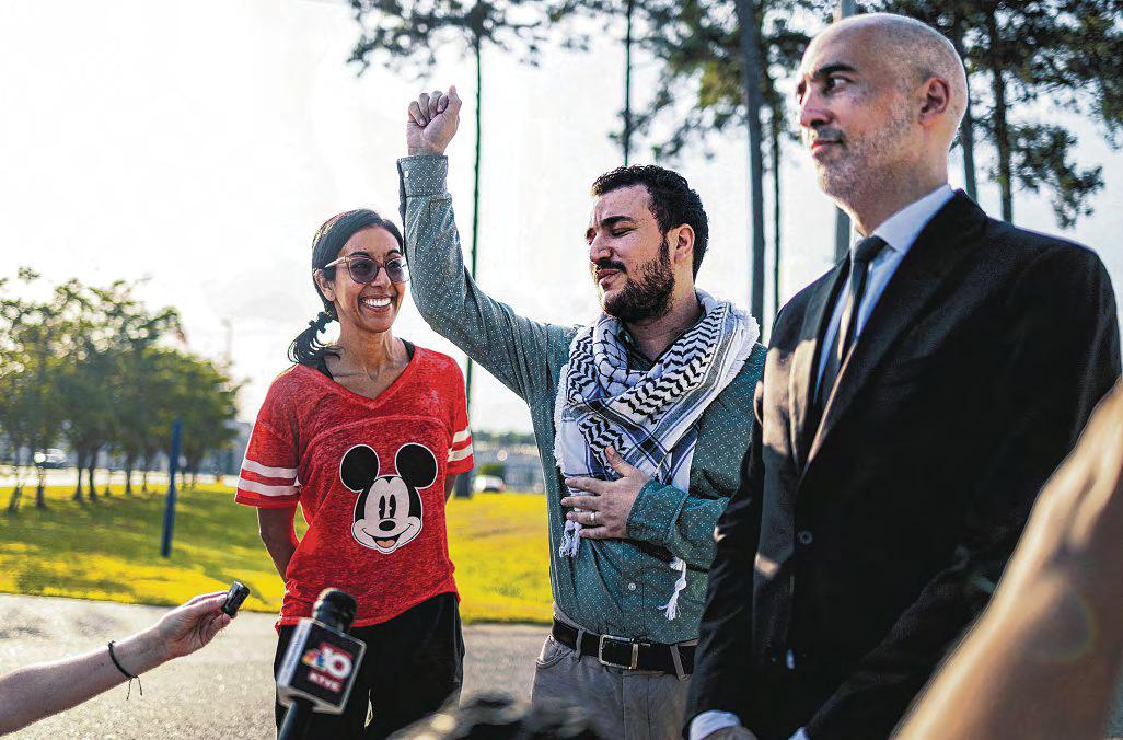 US Judge Orders Release of Pro-Palestinian Activist Khalil