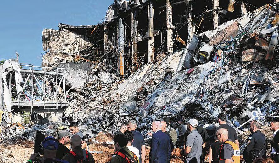 Israel kills Iranian commanders, says nuclear plans delayed