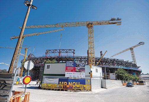 Barca's Camp Nou return is 'symbolic, emotional step'