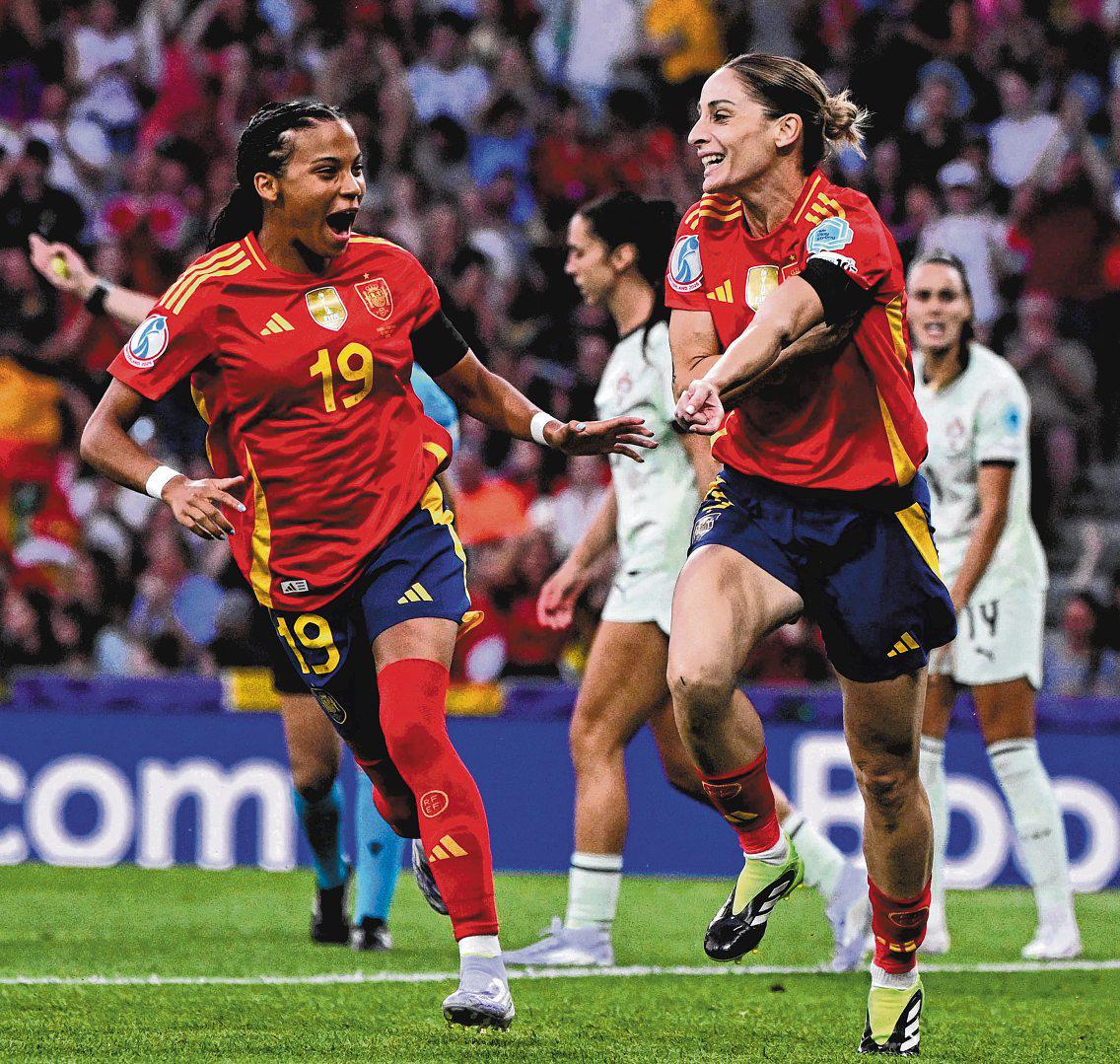 Sizzling start as Spain thrash a grieving Portugal