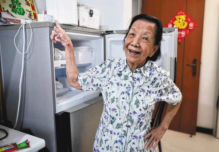 Smart sensors used to detect cognitive decline in seniors who live alone