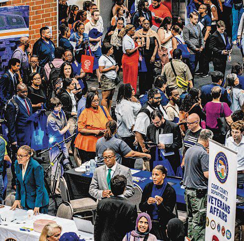 Young US college graduates facing employment crisis