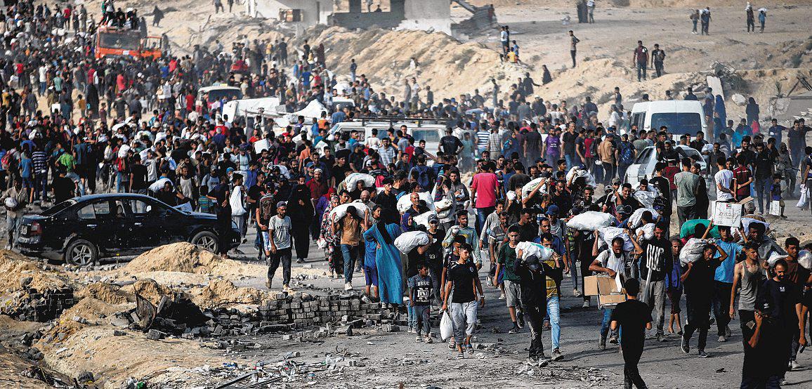 Gaza ceasefire talks held up by Israel's refusal to withdraw all troops from territory: Sources