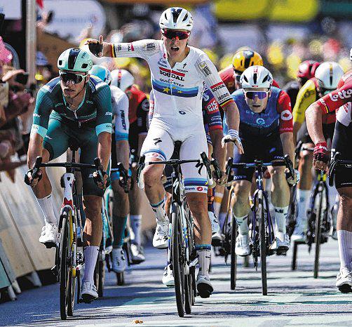 Tour de France 2025 Merlier claims second victory on ninth stage