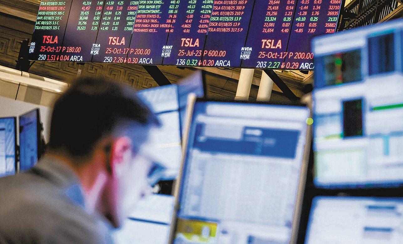 Markets rattled by 'credible threat' of Trump trying to fire Fed chief Powell