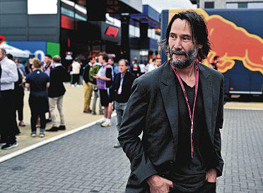 Actor Keanu Reeves in driver's seat for new Cadillac documentary series