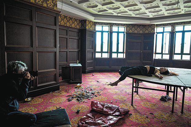 China's abandoned buildings draw urban explorers despite risks