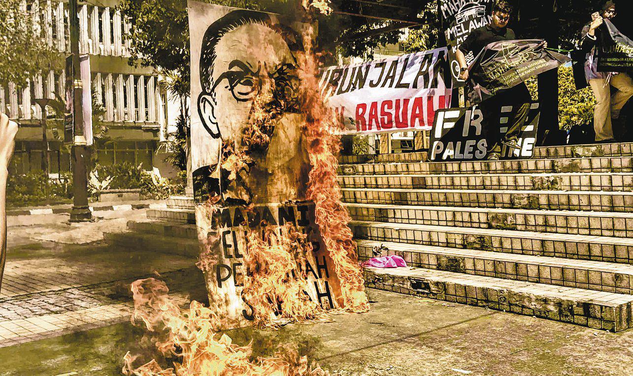 Friendly contests, shifting alliances in Sabah set to test Anwar's unity govt