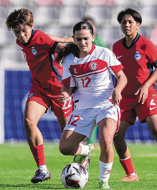 Lionesses Learn 'Important Lessons'