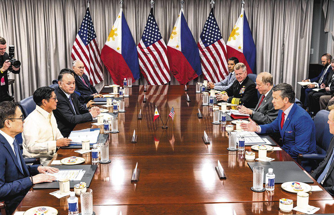 Marcos Heads to White House After Positive Talks With Top Officials