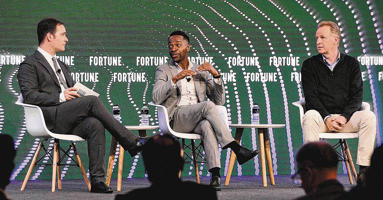 Smartphones will have to help with AI's insatiable demand for power: Experts