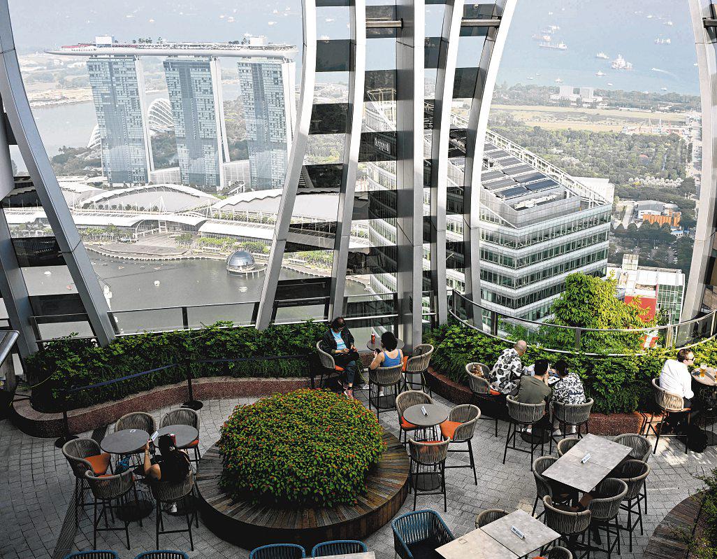 Why 'haze' and 'trash' are becoming earth's new seasons