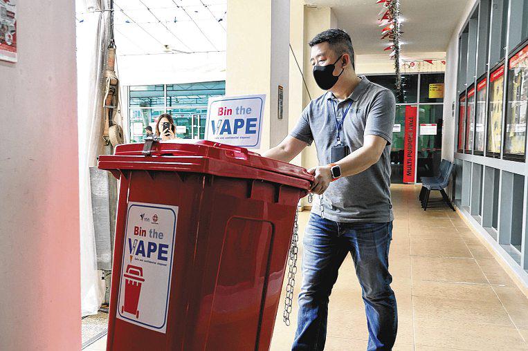 Disposal bins at 23 CCs for users to surrender e-vaporisers