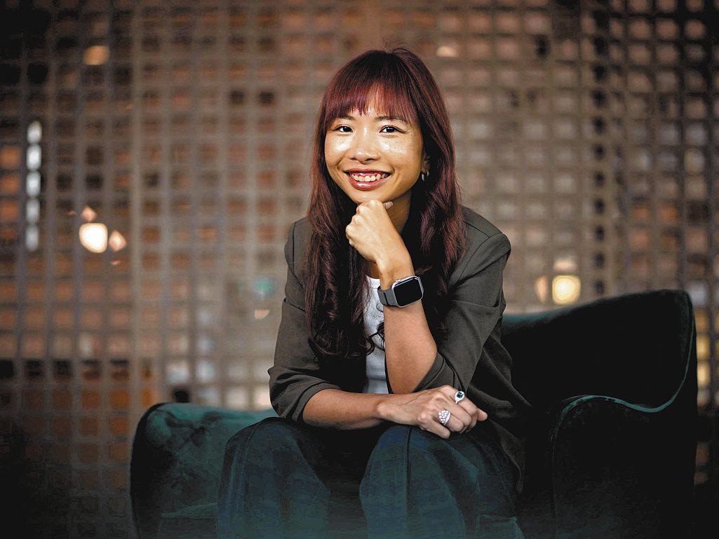 Being down to her last dollar gave finance exec lasting savings lesson