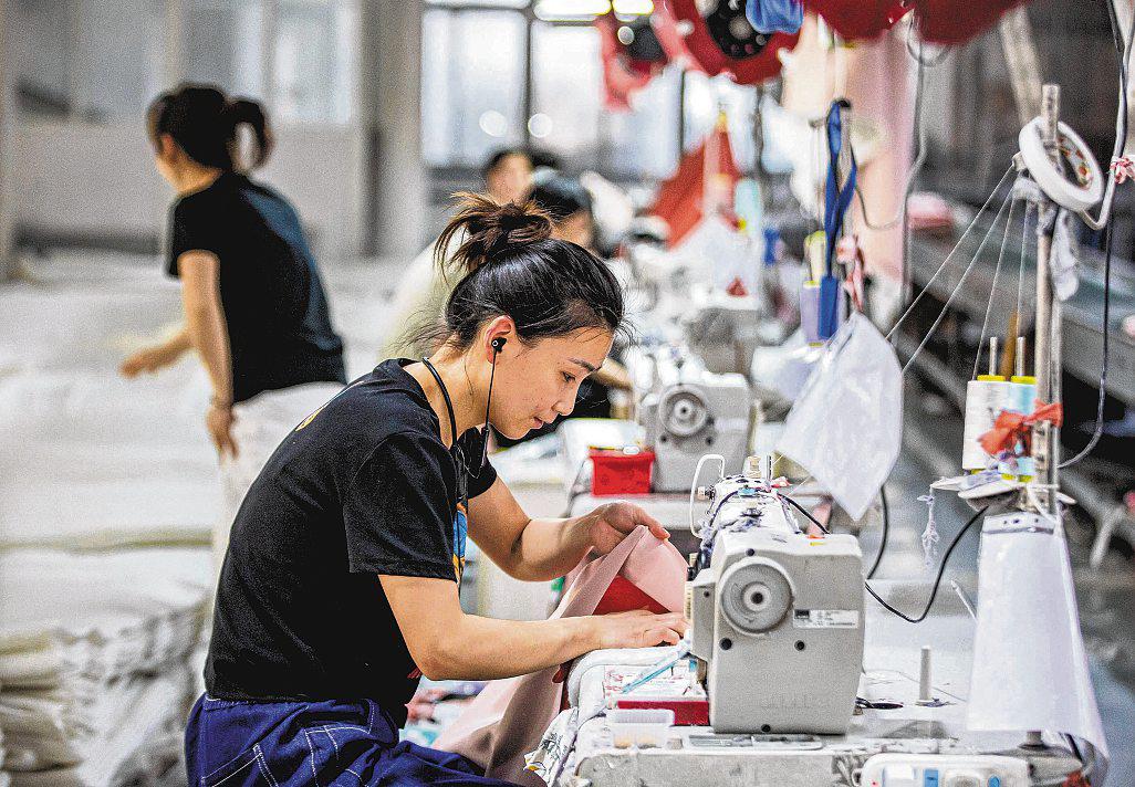 China's industrial profits fall further in June amid price wars