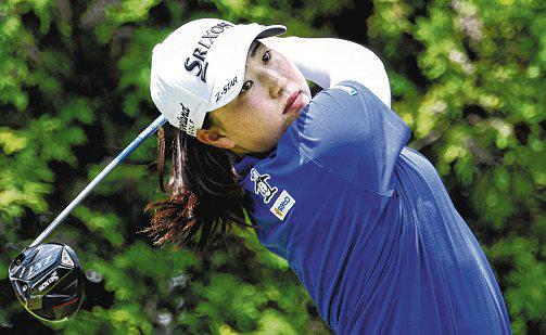Japanese Dominate British Open Leaderboard
