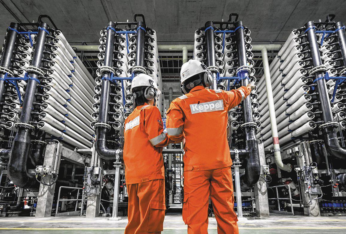 Keppel Hits 5-Year High on Earnings News; SIA, Banks Among STI Laggards